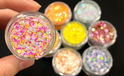 high-brightness-glitter-powder-close-up-particles