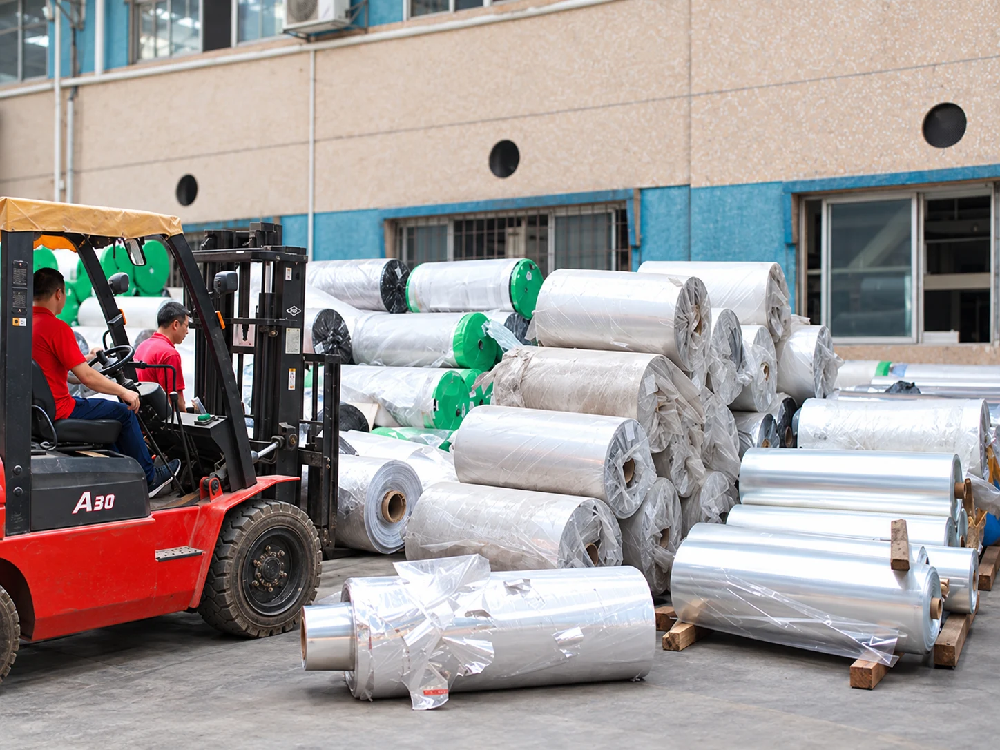 Rolls of film shown on the XUCAI source website