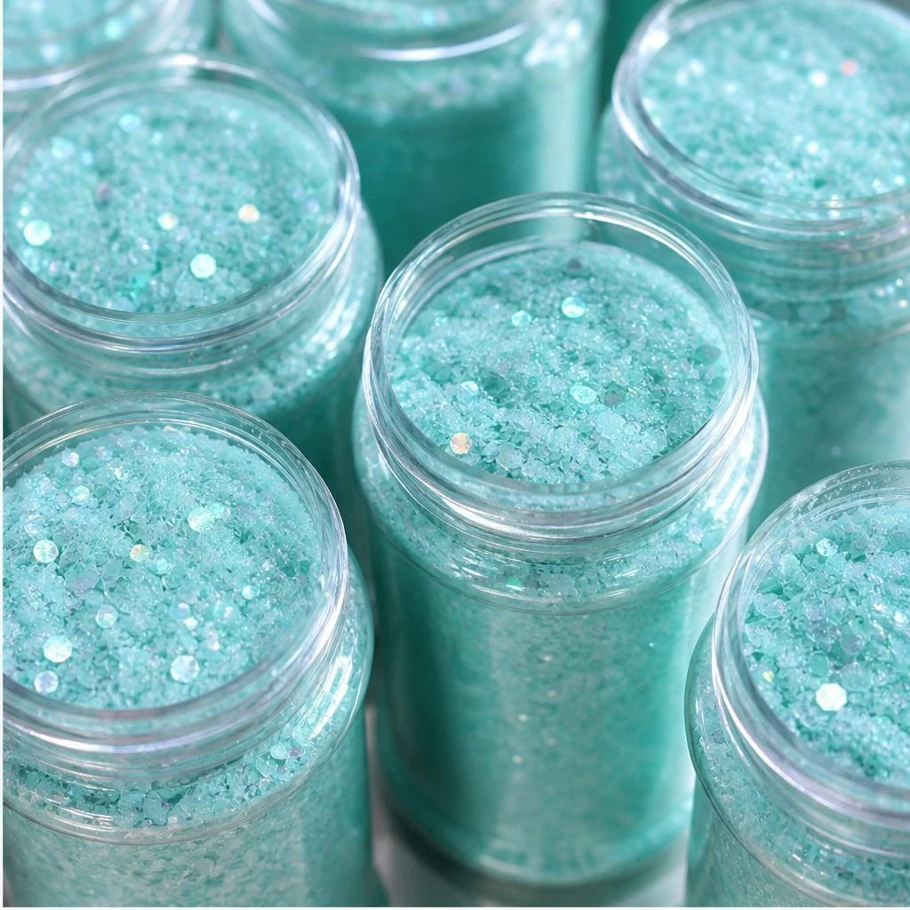 Chunky hexagon mix · 2oz shaker jar